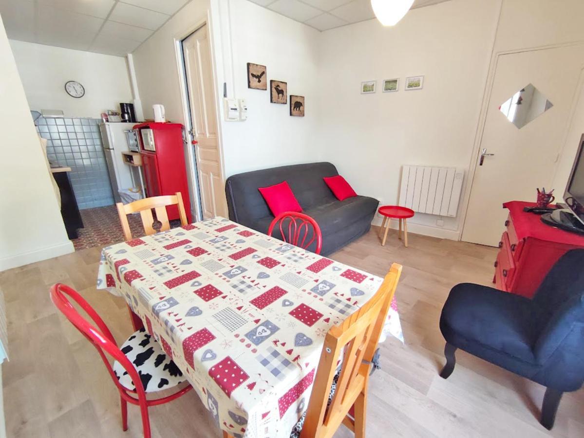 Les 3 Renards, T2 Bis, Parking, Centre Luchon, Casier A Skis, 4 Personnes Bagneres-de-Luchon Bagian luar foto
